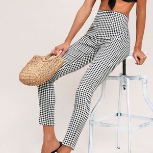 Size SMALL Lulus black & white checked pants